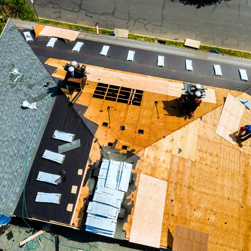 Roof Repair & Replacement Service Roof Repair & Replacement Service